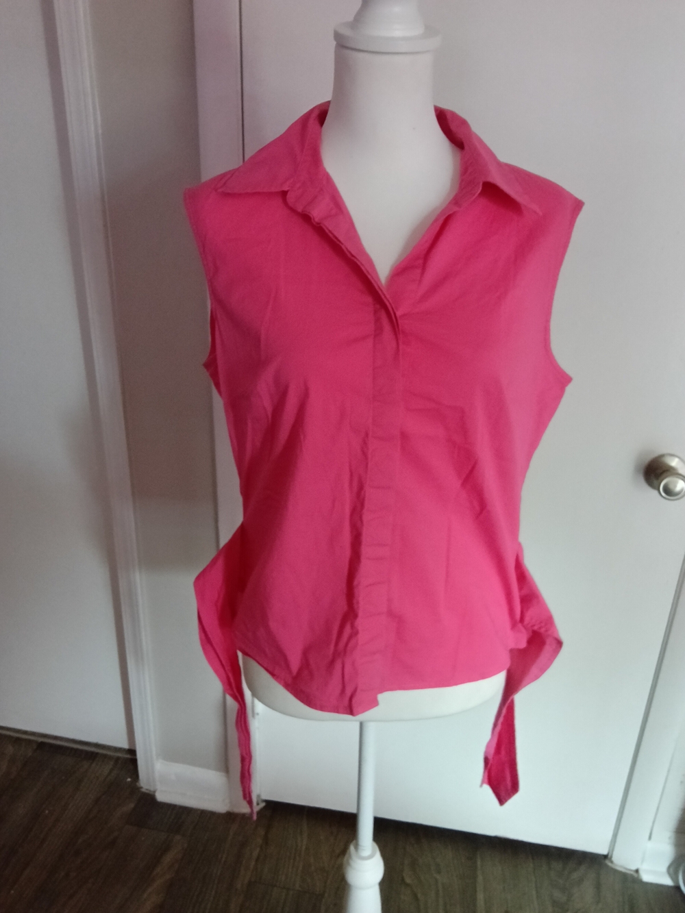 Coldwater Creek Sleeveless Button-Front Hot Pink Blouse with Side Ties